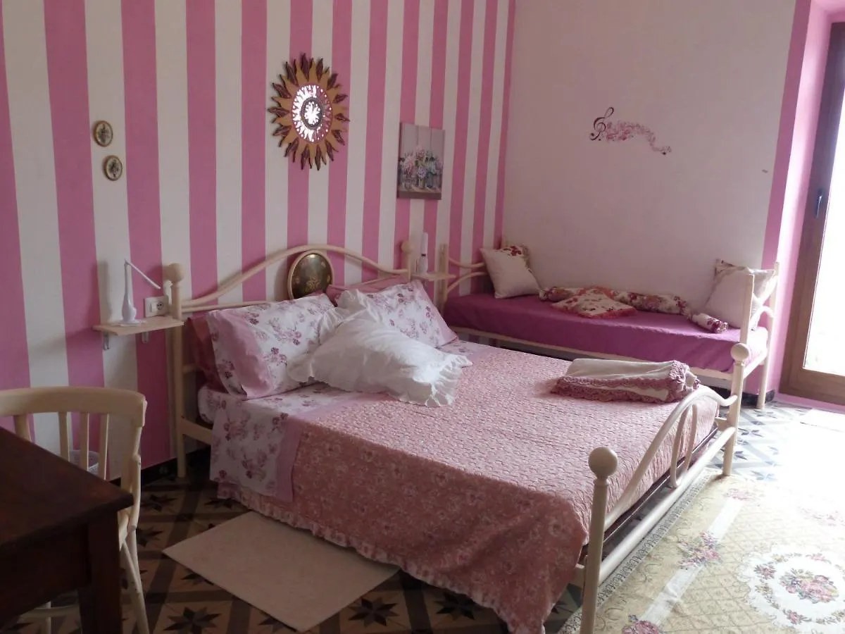 فندق مبيت وإفطار Magomadas B&B Ammentos إيطاليا